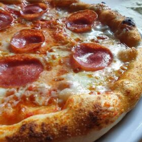 Z 4 – Pizza Diavola